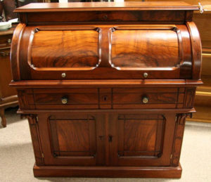 Victorian Desk covered with wood veneer